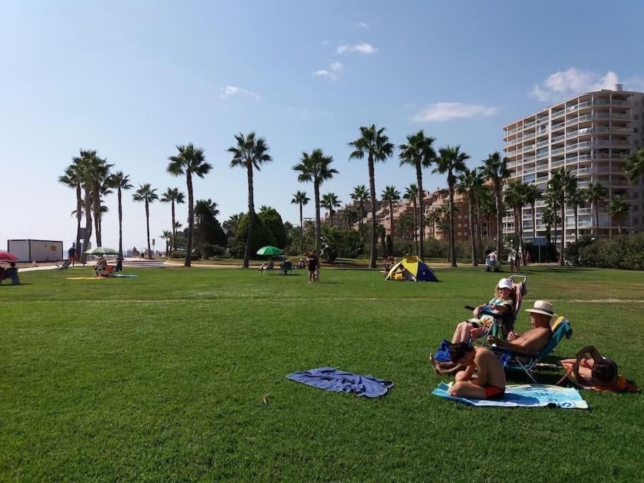 Primera Linea De Playa, Pies En La Arena, Marina D'Or Magic Word El Borseral Exterior photo