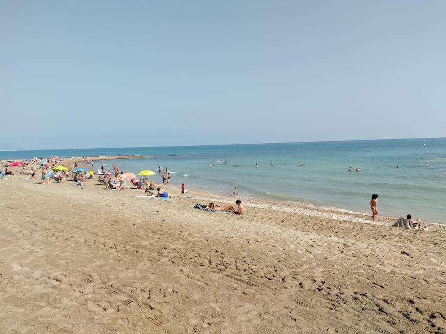 Primera Linea De Playa, Pies En La Arena, Marina D'Or Magic Word El Borseral Exterior photo