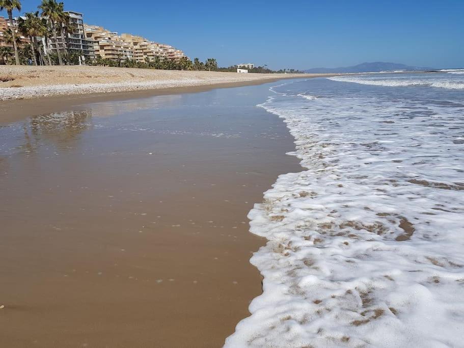 Primera Linea De Playa, Pies En La Arena, Marina D'Or Magic Word El Borseral Exterior photo
